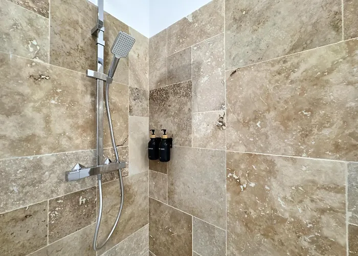 Mon Prive - Balneo & Sauna - Insolite Apartamento *